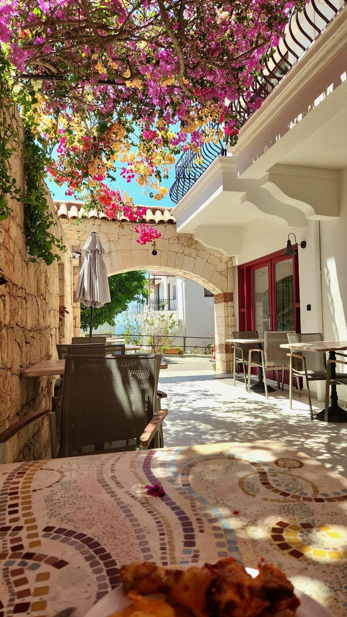 Hotel Begonvil Каш Екстер'єр фото
